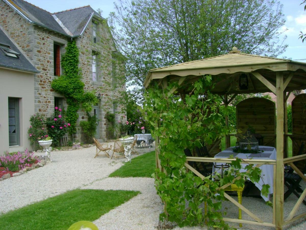 La Porte Ouverte Saint-Denoual 외부 사진